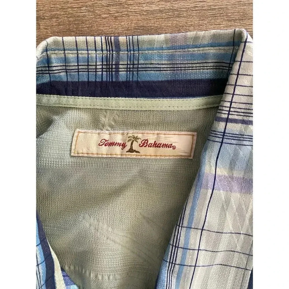Tommy Bahama Men's silk Blue Short Sleeve Button Down Checked Shirt Size Large - Picture 2 of 5